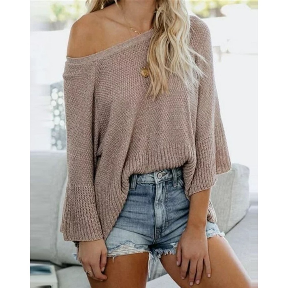 a.n.a NWOT Soft Flare Sleeve Sweater - Tan / Cream